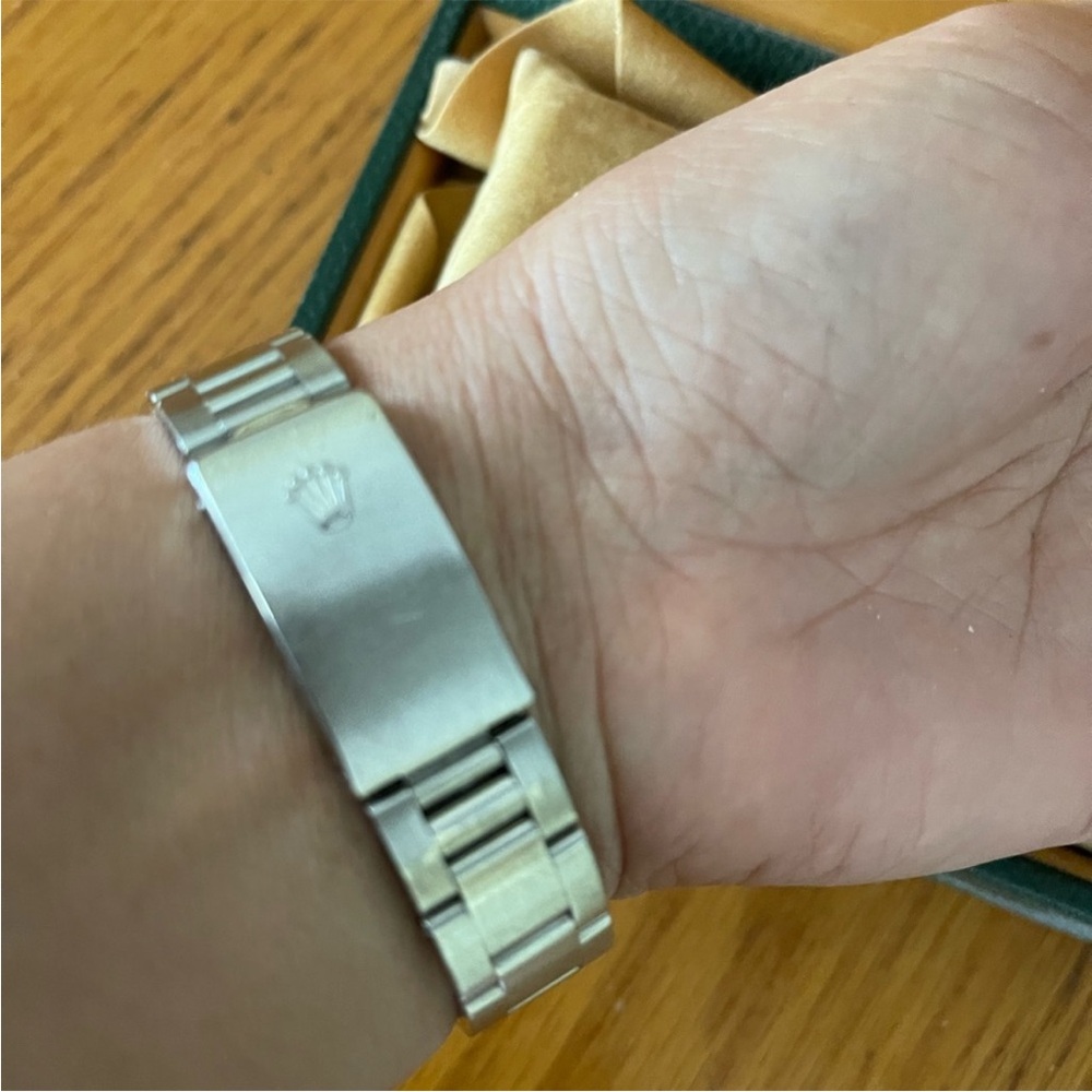 Rolex Silver Timepiece with White Face - Picture 8 of 13